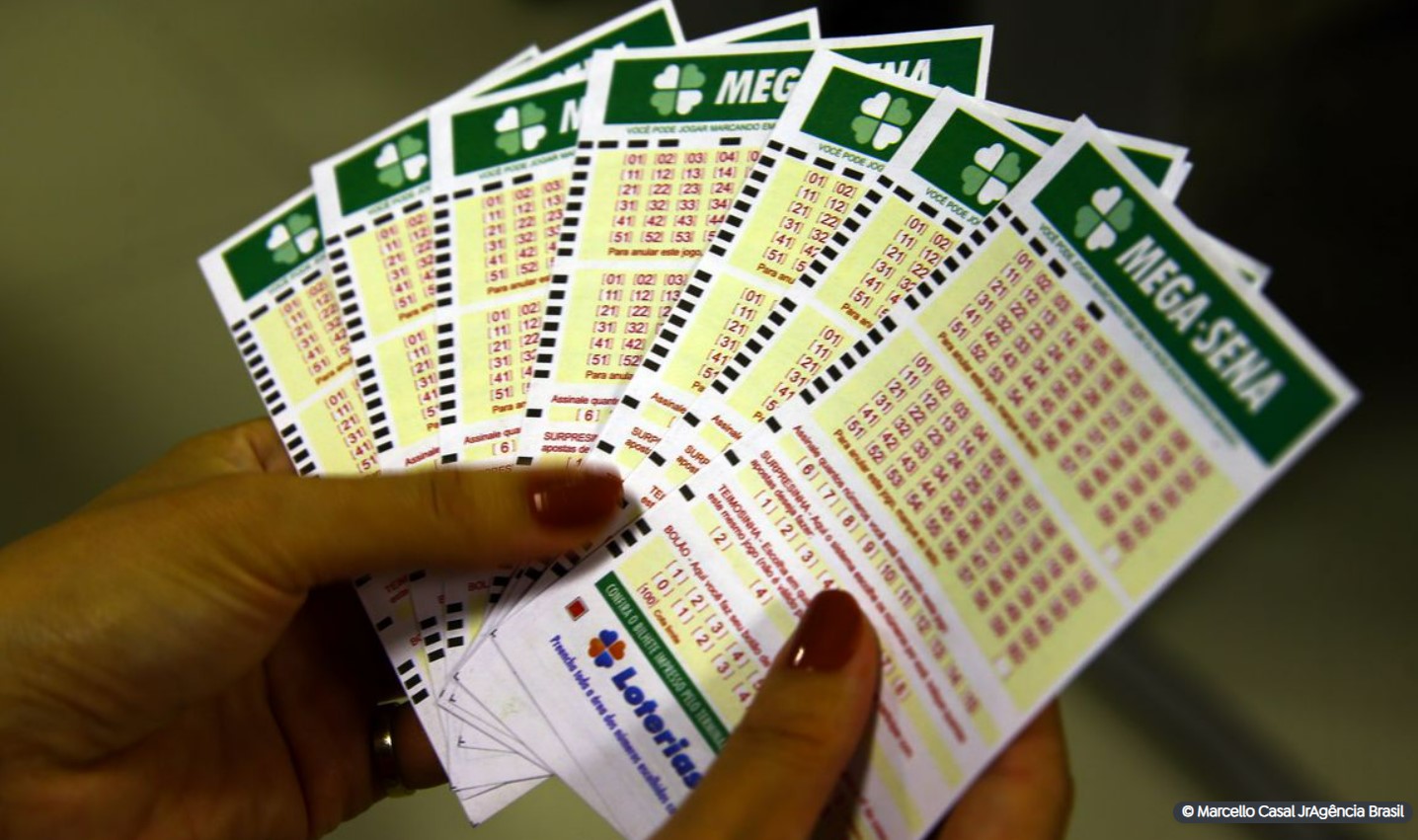 Mega-Sena sorteia nesta quarta-feira prêmio de R$ 105 milhões