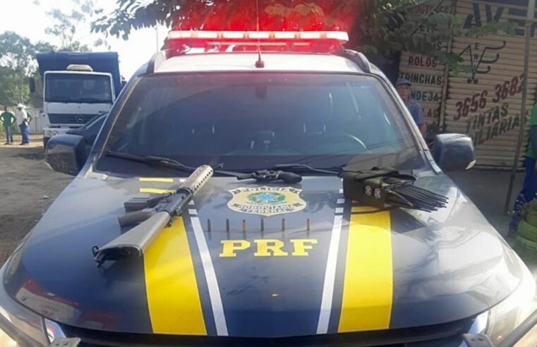 PRF apreende revólver, simulacro de fuzil e jammer na BR-040