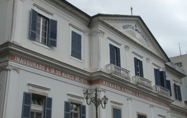 Abordagem multidisciplinar no tratamento da endometriose auxilia no alívio dos sintomas