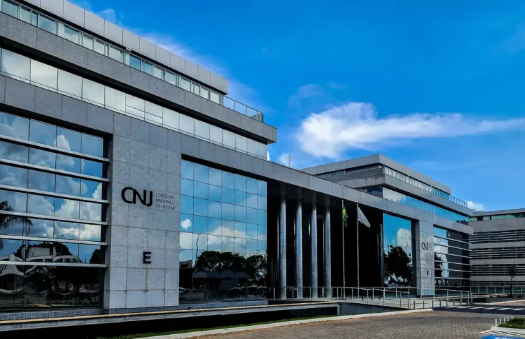 Maioria do CNJ vota por paridade de gênero para cargos nos tribunais