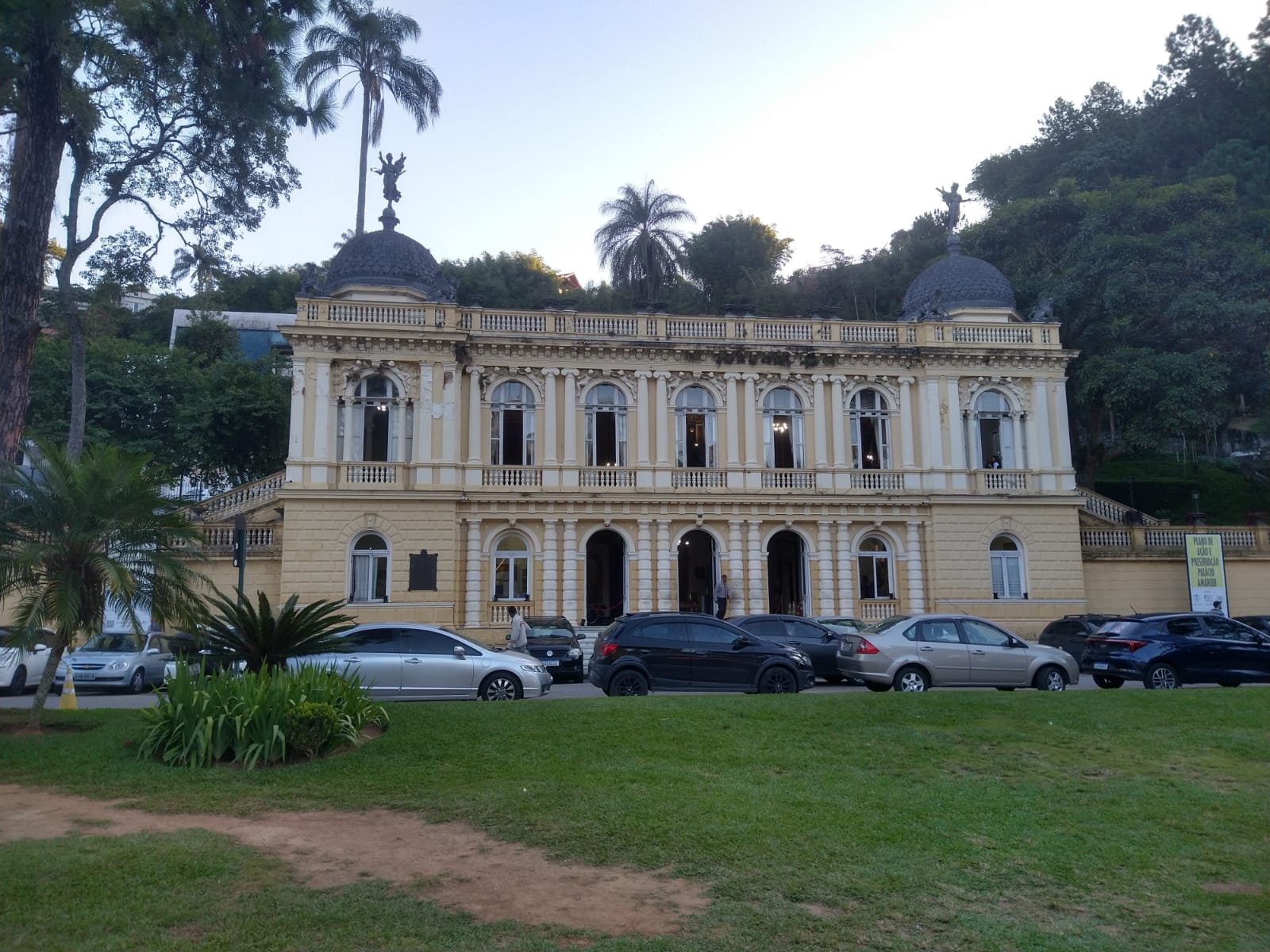 Câmara deve decidir novas secretarias antes do recesso