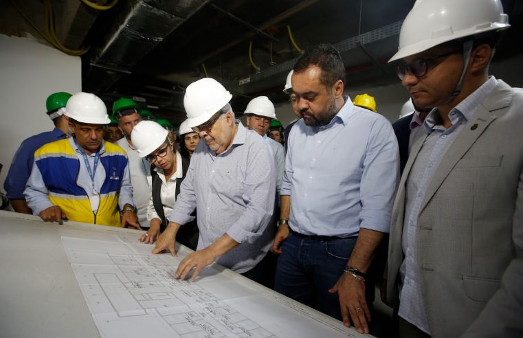 Cláudio Castro vistoria obras do primeiro Hospital Oncológico de Nova Friburgo e inaugura urbanização no Centro da cidade