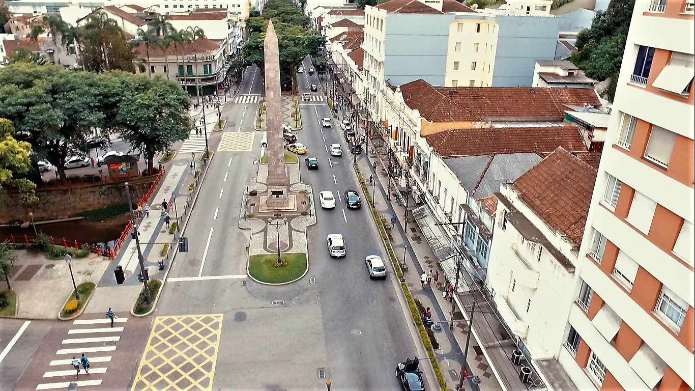 Saiba o que abre e fecha no feriado do dia 12 de outubro