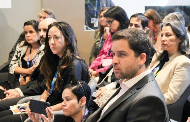 COP28: Em fórum sobre mercado de carbono, Governo do Rio destaca seu pioneirismo no controle das emissões de gases de efeito estufa