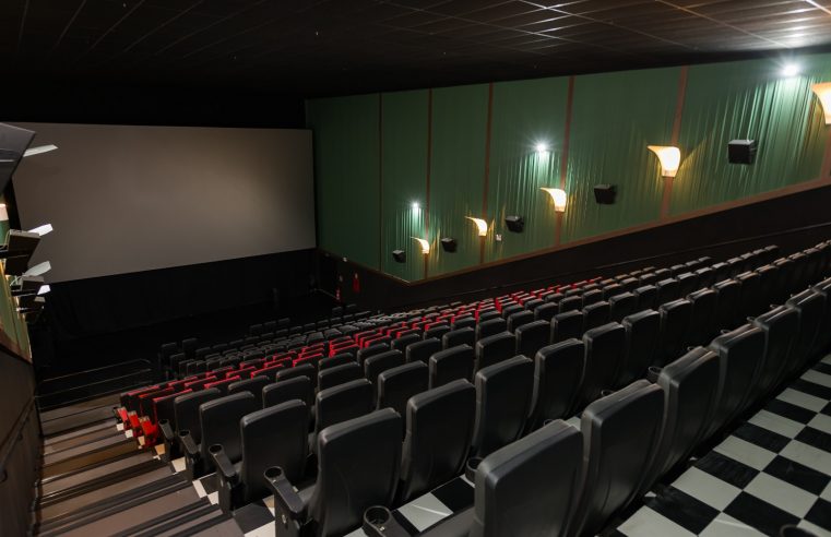 Cine Show comemora um ano em Petrópolis