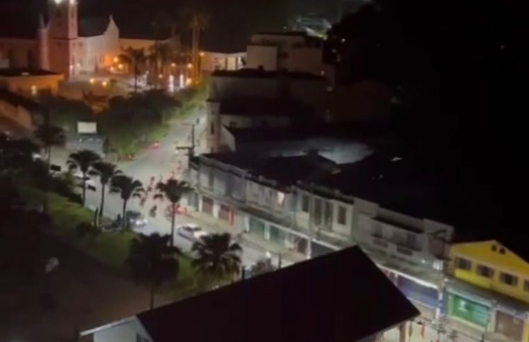 Motos barulhentas tiram o sono dos petropolitanos na véspera de Natal