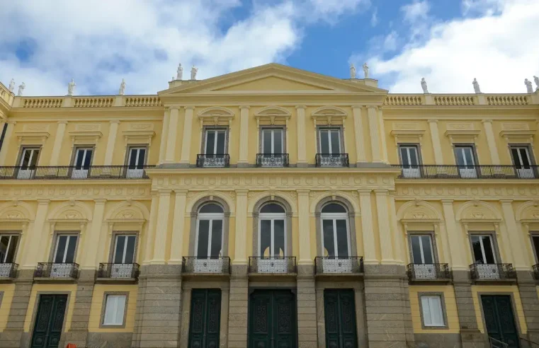 Pessoas físicas podem ajudar na reconstrução do Museu Nacional do Rio