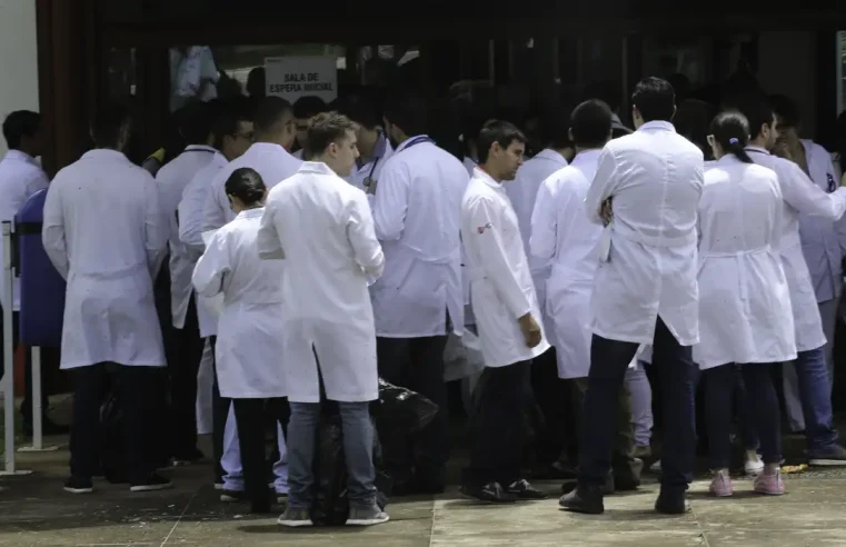 Inep aplica segunda etapa de provas do Revalida neste fim de semana