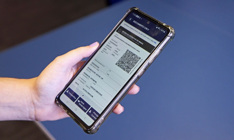 Pagamento de IPVA e multas será exigido para licenciamento anual de veículos em 2024