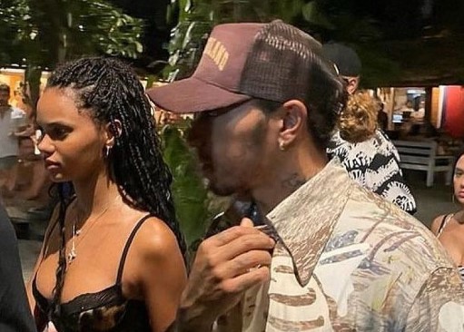 Lewis Hamilton chega no Brasil de surpresa e vai passar Réveillon na Bahia