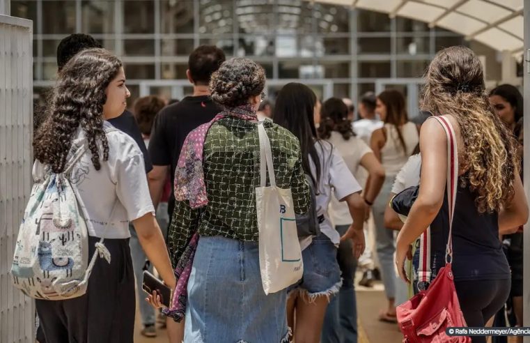 MEC autoriza mais vagas de direito e medicina em instituições privadas