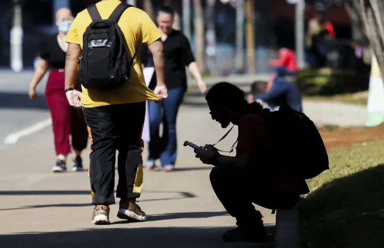 Em 2022, 10,9 milhões de jovens não estudavam, nem trabalhavam
