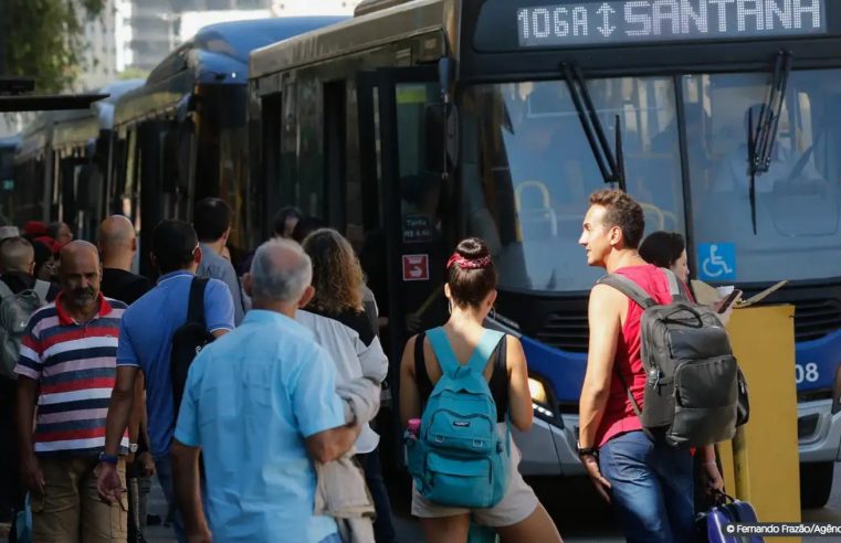 Capital paulista anuncia passe livre nos ônibus aos domingos