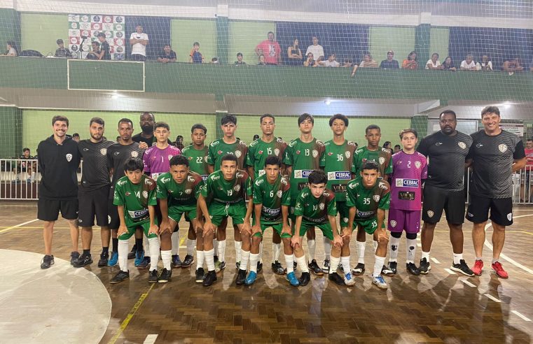 Palmeira FC e Carangola FC ficam no empate no primeiro jogo da final do Campeonato Municipal de Futsal Sub-15
