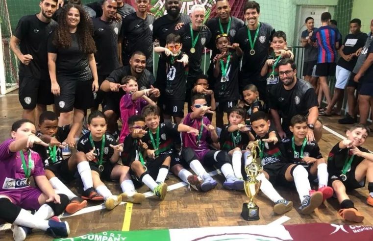 Palmeira FC é campeão municipal de futsal em quatro categorias 