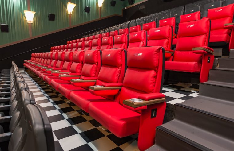 Férias com muita diversão no Cine Show Petrópolis