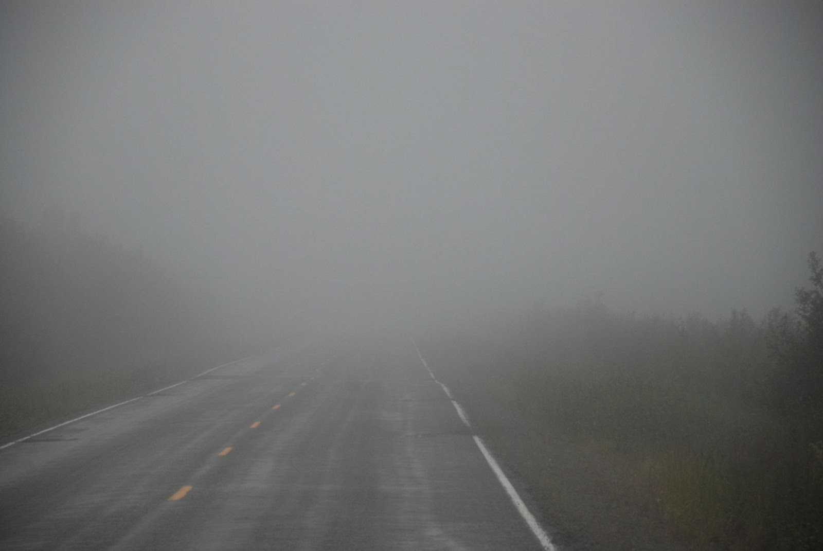 Serra de Petrópolis com neblina