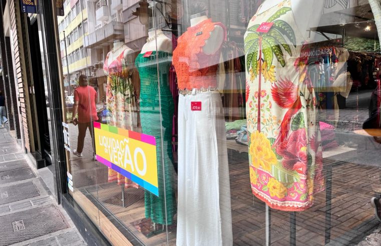 Verão, liquidação e Carnaval: palavras mágicas para o consumidor em Petrópolis