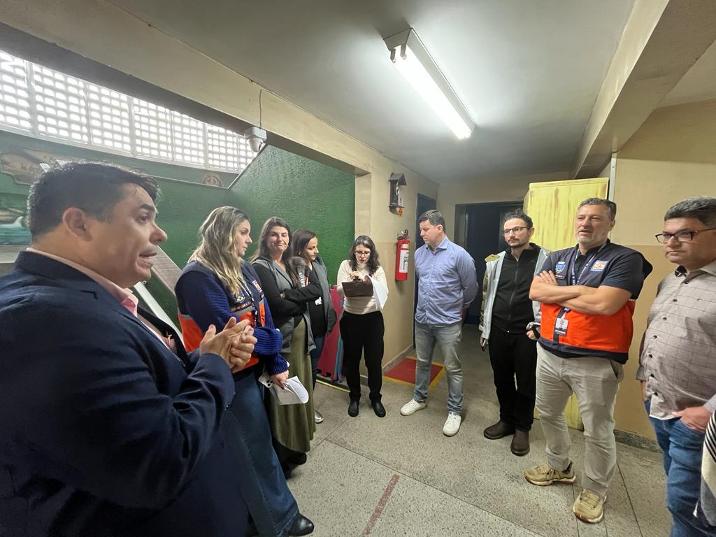 Pontos de apoio não estão prontos para o verão, aponta vereadora Júlia