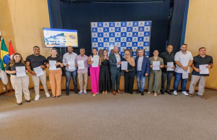 Prefeito Vinicius Claussen dá posse aos 10 Conselheiros Tutelares de Teresópolis para mandato até 2028