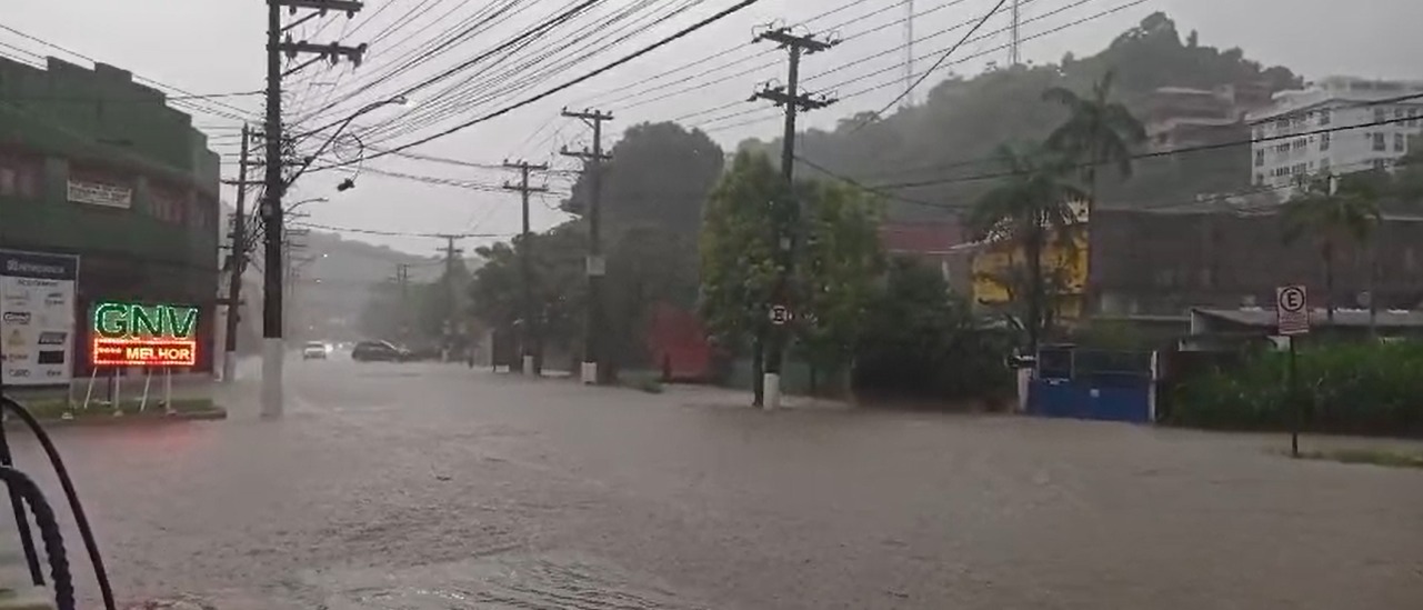Linhas da Cidade Real são interrompidas neste sábado devido a chuva