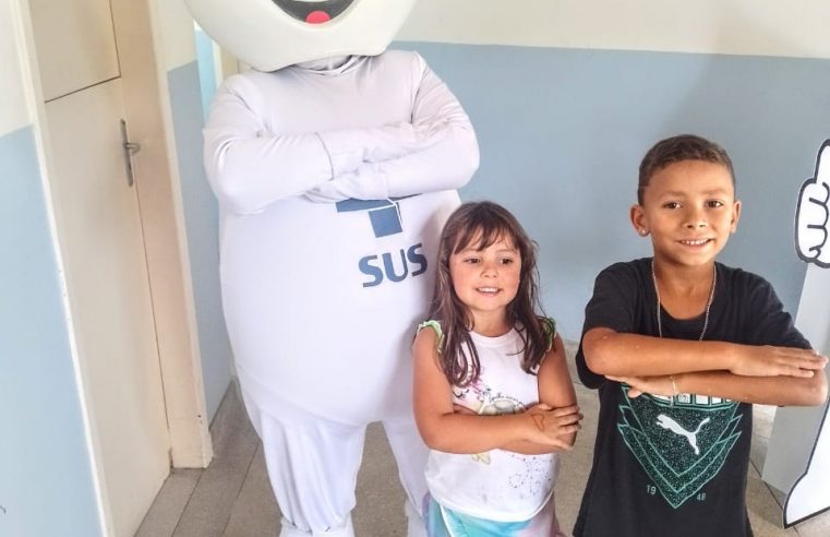 Campanha “Vacina em Casa”, para reforçar imunização de crianças menores de 5 anos, é lançada em Petrópolis