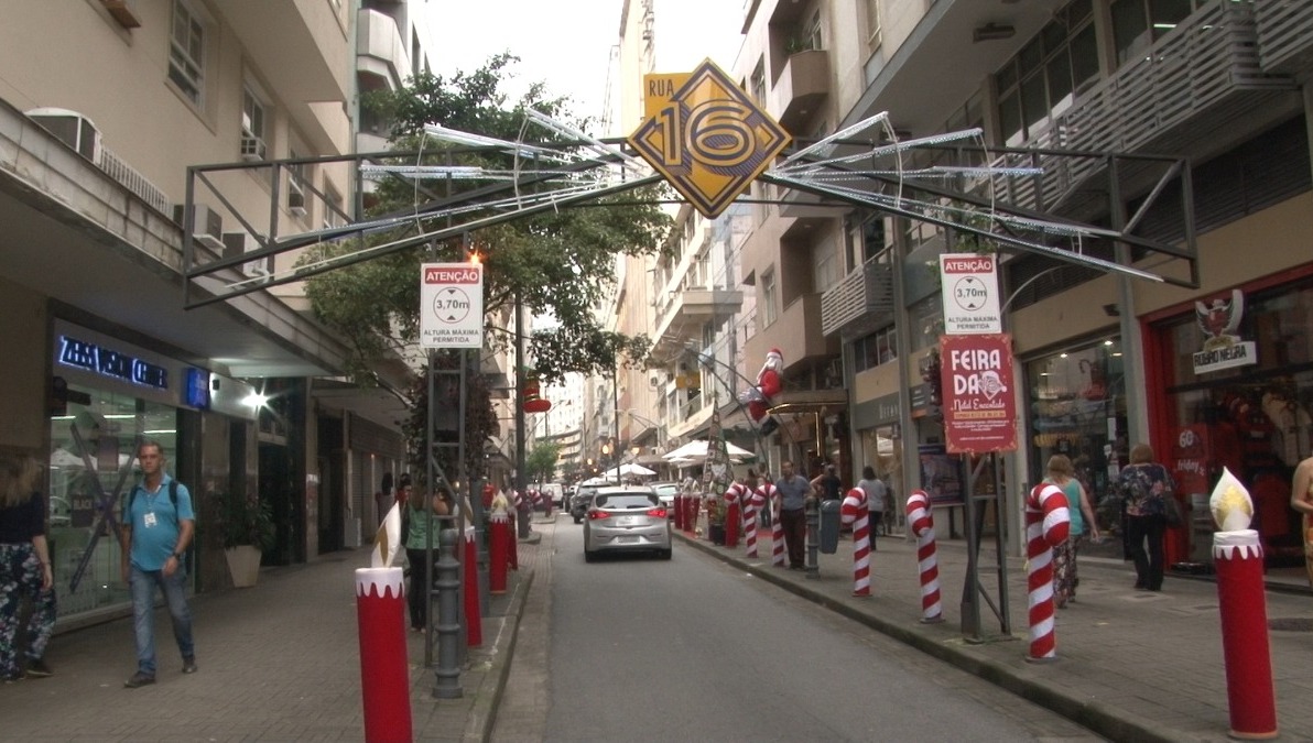 Vendas de Natal em 2023 superam a expectativa em Petrópolis