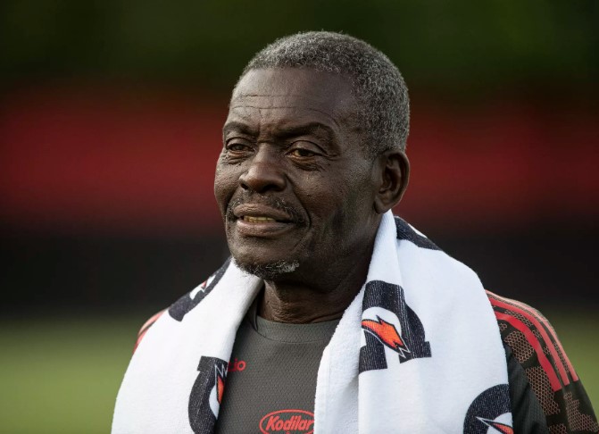 Denir, massagista do Flamengo há quatro décadas, morre aos 75 anos