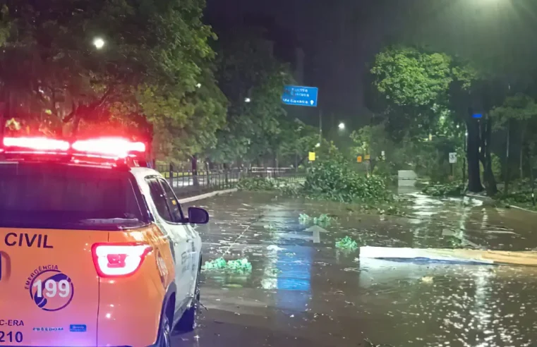 Chuva causa uma morte e deixa milhares sem energia Rio Grande do Sul