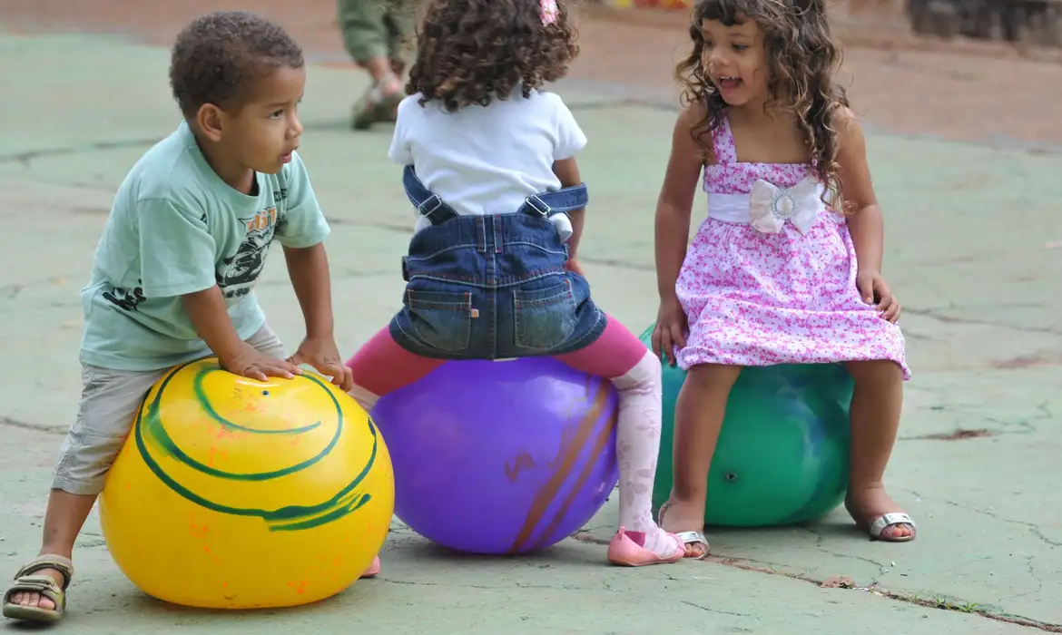 Inscrições abertas para a colônia de férias da Escola Monsenhor João de Deus, em Pedro do Rio