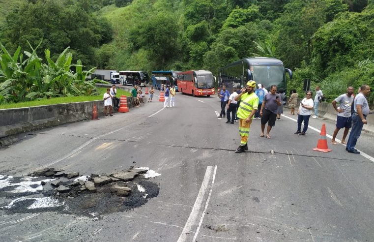Subida da Serra das Araras foi liberada