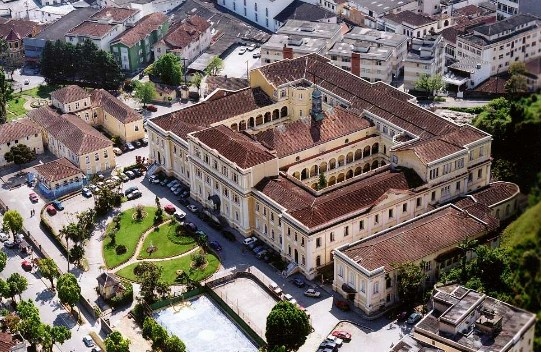 Vestibular Social da UCP em parceria com a Prefeitura de Petrópolis acontece neste domingo (21) com mais de dois mil inscritos