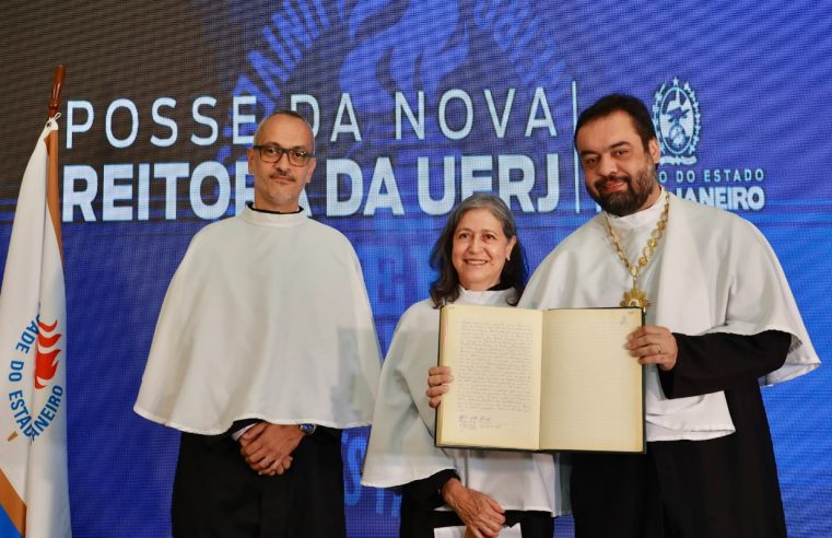Governador Cláudio Castro dá posse à nova reitoria da UERJ