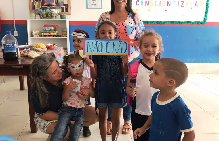 CRAS Bonsucesso promove atividade para alertar sobre os cuidados com crianças, adolescentes e mulheres nas aglomerações do Carnaval