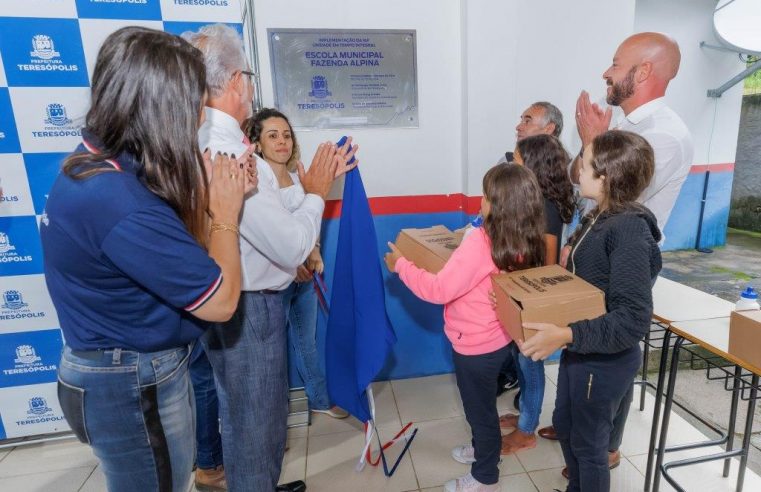 Prefeito Vinicius Claussen lança Projeto ‘Escola em Tempo Integral’ em 18ª escola municipal