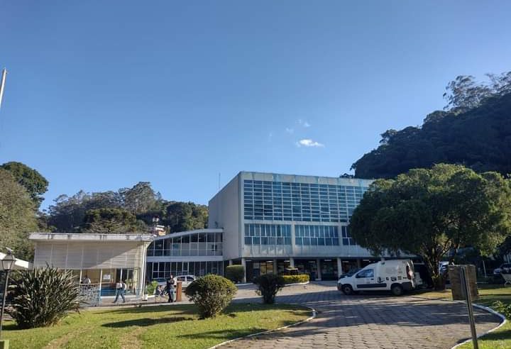 Firjan SENAI oferece 135 vagas gratuitas em cursos técnicos de nível médio em Petrópolis