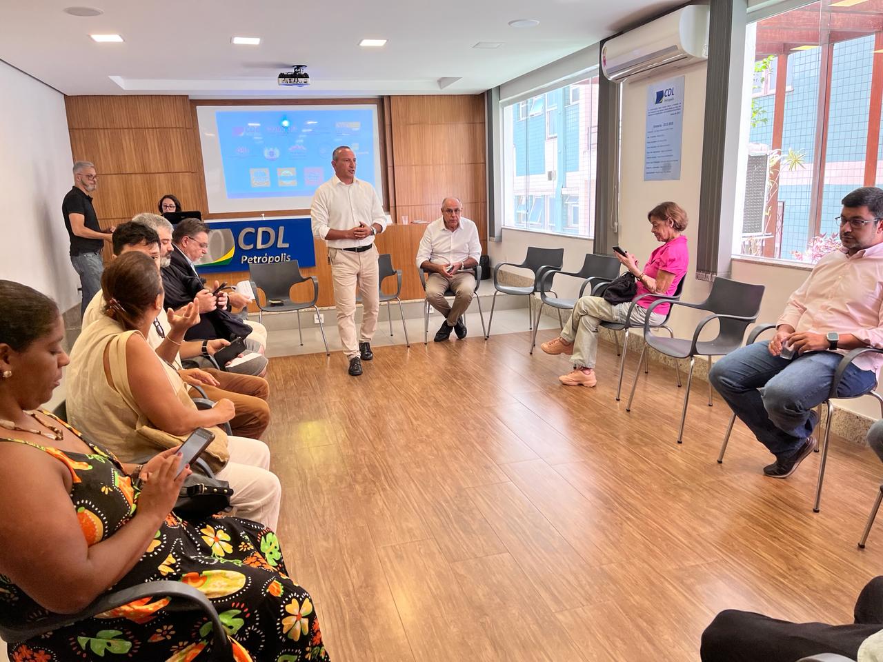 Turismo, eventos e comércio articulam maior participação na organização da Bauernfest e Natal Imperial