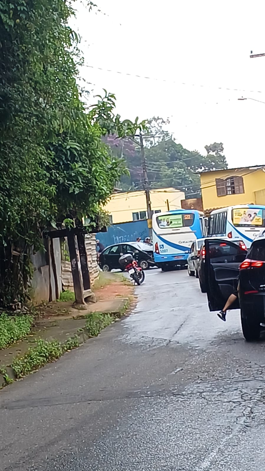 Dois acidentes são registrados em Petrópolis nesta terça-feira (06)