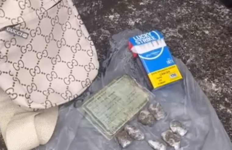 PM apreende maconha e prende dois suspeitos de tráfico na Posse