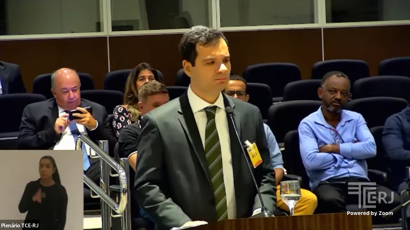 Prefeitura de Petrópolis não apresenta prestação de contas de contrato milionário com escritório de advocacia