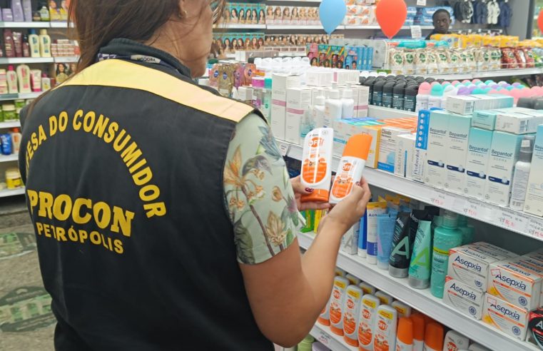 Procon Petrópolis fiscaliza estabelecimentos que vendem repelentes
