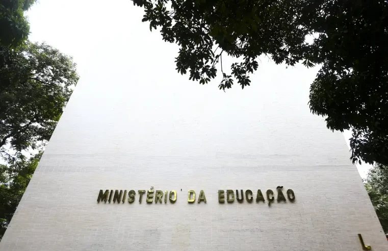 Governo deve repassar 37,2 milhões do salário-educação em 2024