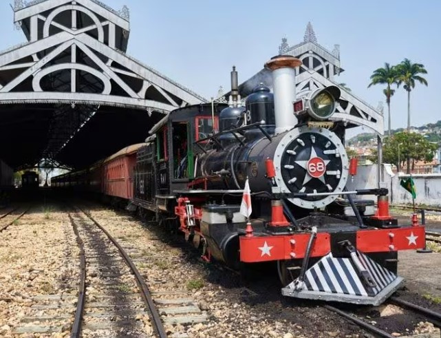 Maria Fumaça terá viagens extras ao longo do Carnaval