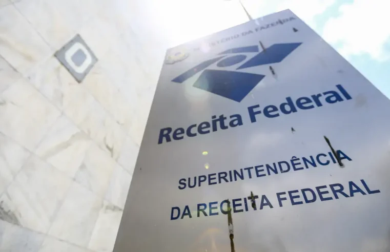 Receita paga nesta quinta-feira restituições de lote residual do IRPF