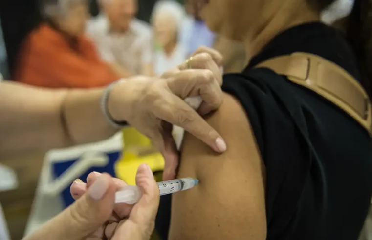 O imunizante está disponível para crianças de 10 a 14 anos de idade 