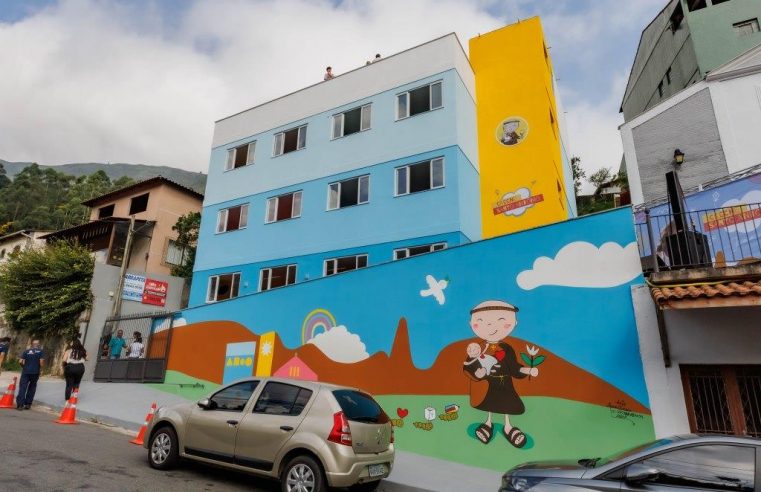 Prefeitura de Teresópolis e Paróquia de Santo Antônio inauguram creche escola para 140 crianças