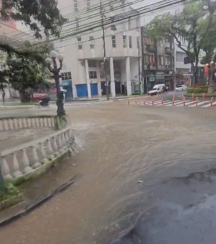 Defesa Civil de Petrópolis altera estágio operacional do município