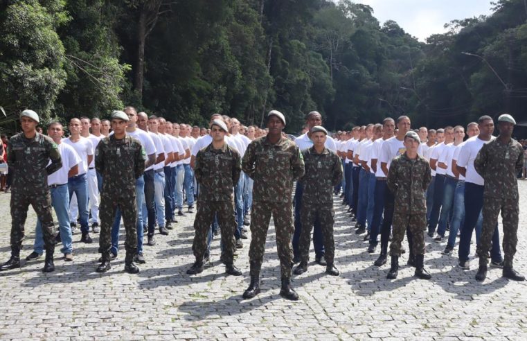 BATALHÃO DOM PEDRO II INCORPORA NOVOS RECRUTAS