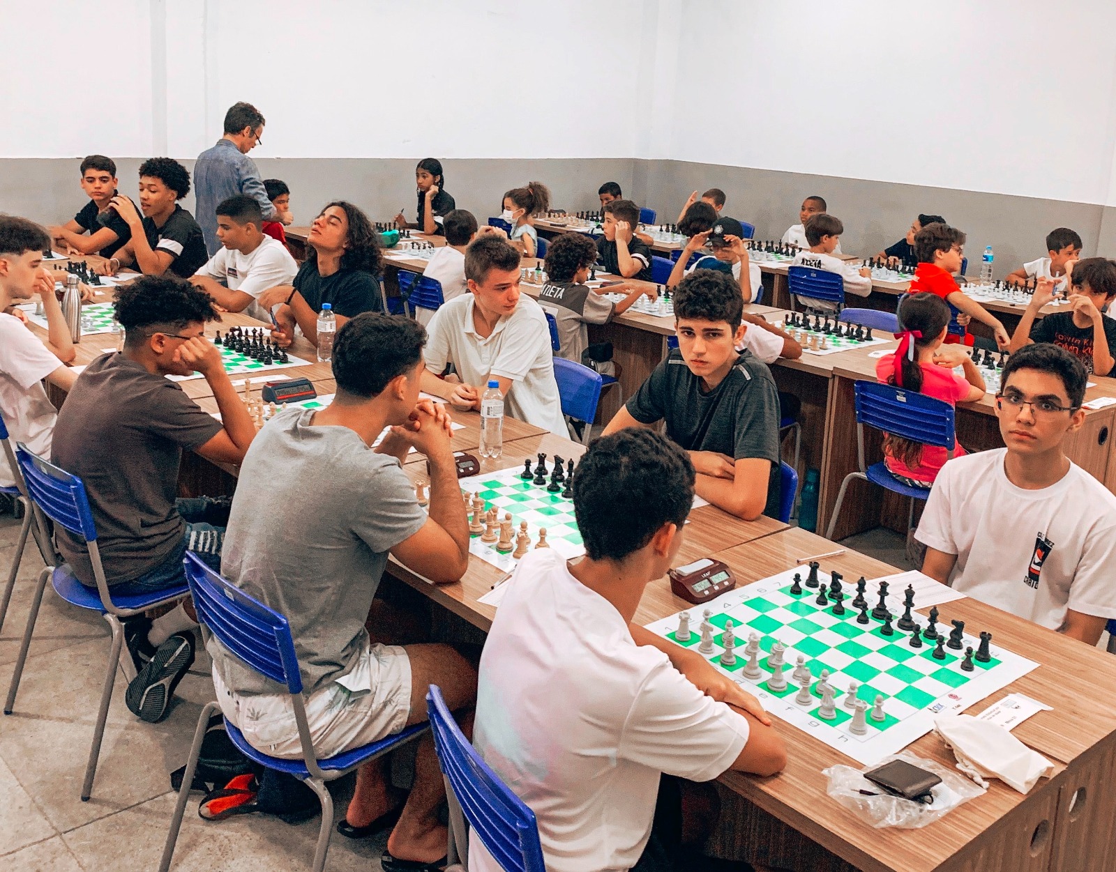 Alunos de Xadrez do projeto de esportes da Prefeitura de Teresópolis se destacam no Campeonato Estadual de Categorias