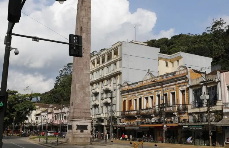 Alerta das chuvas reduz danos para o comércio petropolitano